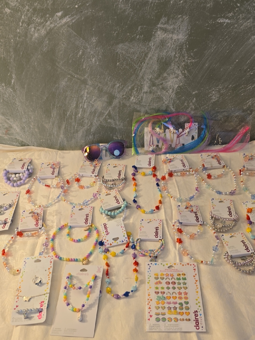 23 Claire's Kids Multicolor Beaded Necklace and Bracelet Set - And More New - Picture 1 of 9